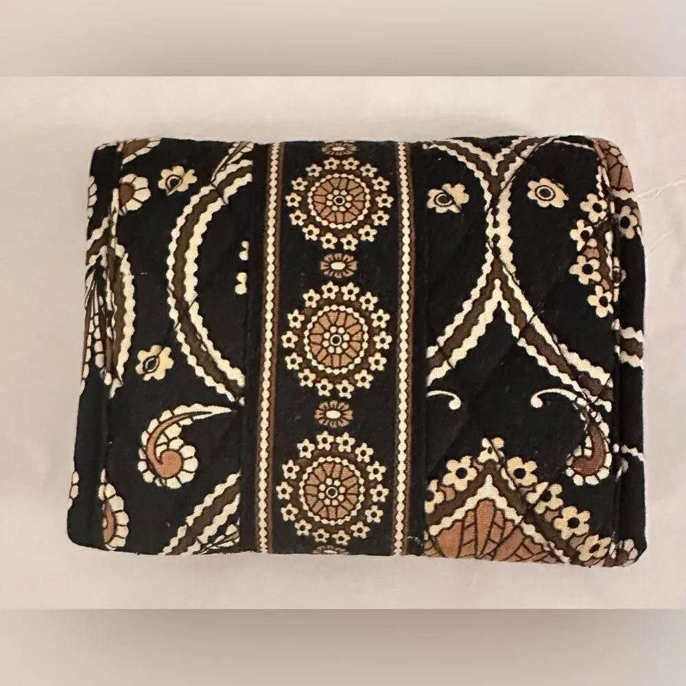 Vera Bradley Trifold Wallet Cafe Latte Paisley Brown and Black Print - Picture 2 of 4